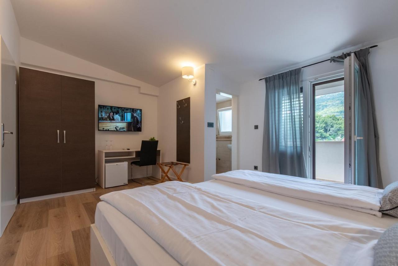 Apartments Amigos Podstrana Extérieur photo