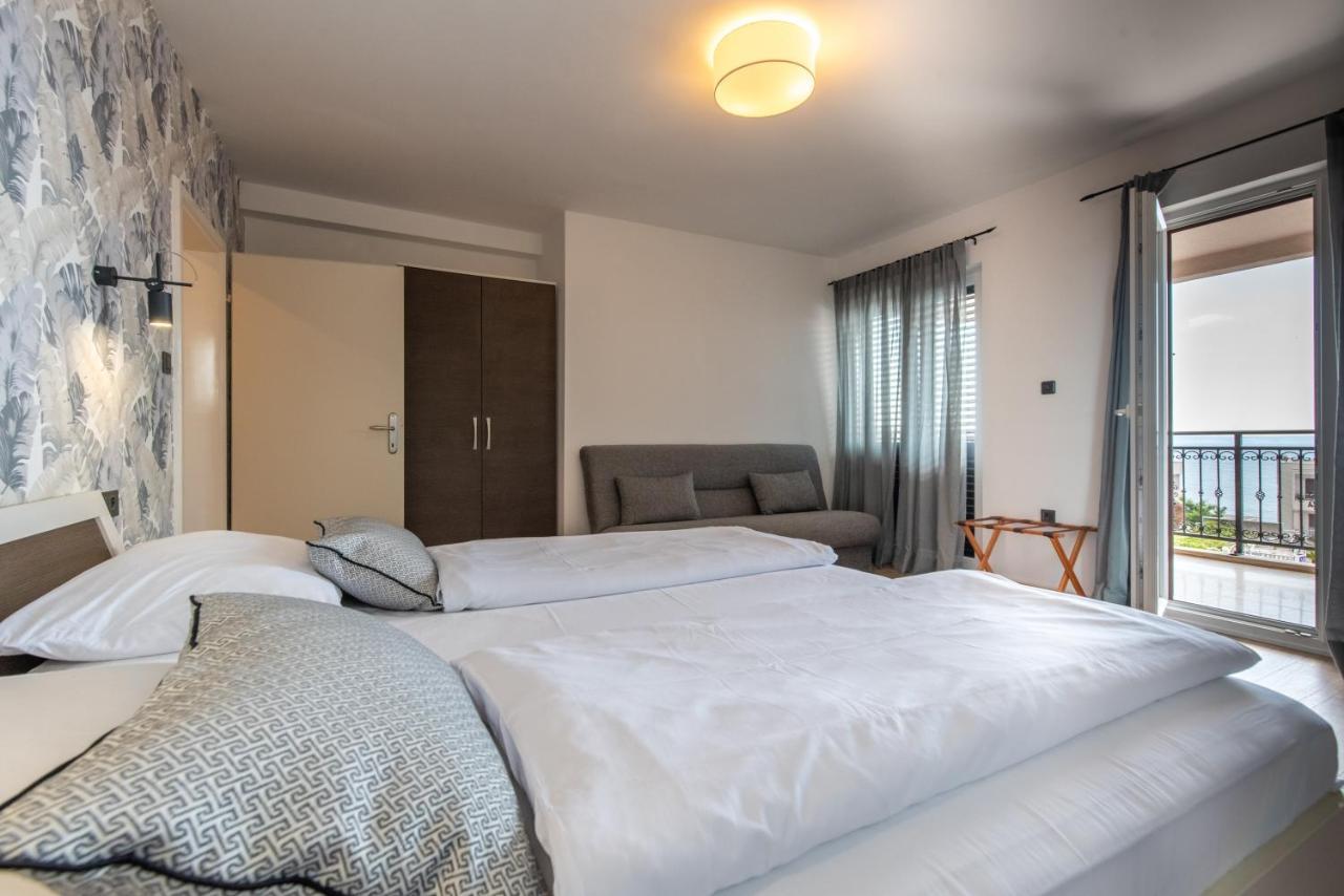 Apartments Amigos Podstrana Extérieur photo